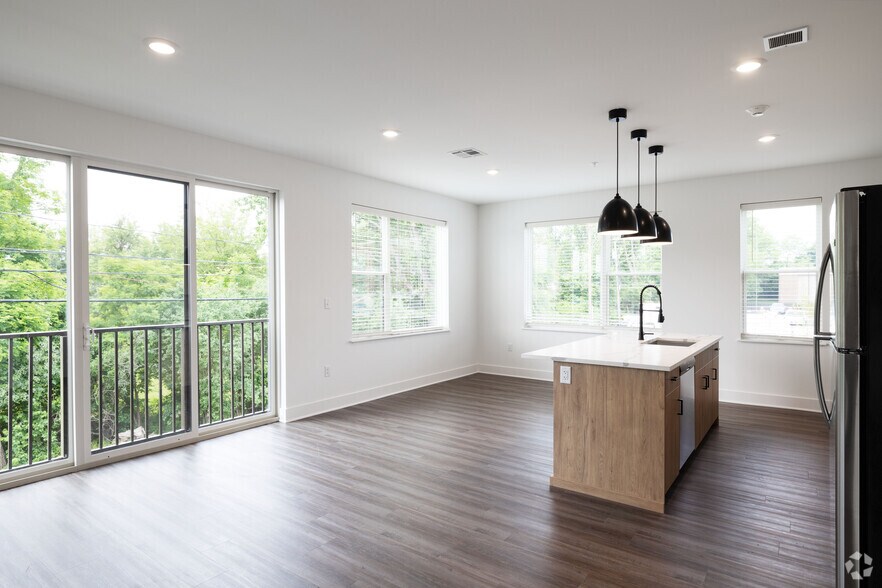 More Photos Of 580 Columbia Tpke, East Greenbush Apartments For Lease