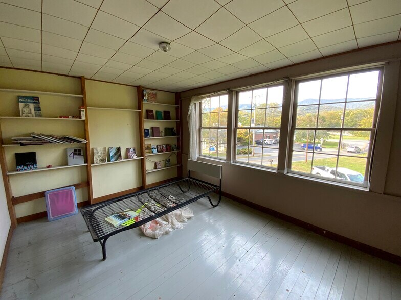 More Photos Of 61 Fairview Rd, Andrews Multifamily For Sale