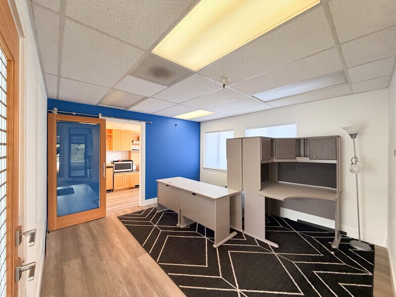 More Photos Of 644 N Santa Cruz Ave, Los Gatos Office For Sale