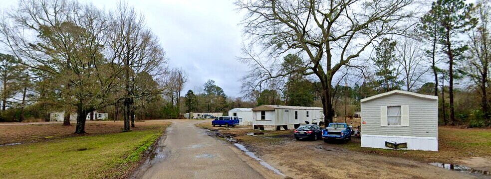 More Photos Of 4915 US Highway 80, Selma Manufactured Housing Mobile Home Park For Sale