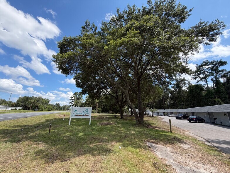More Photos Of 545765 US Highway 1, Callahan Apartments For Sale
