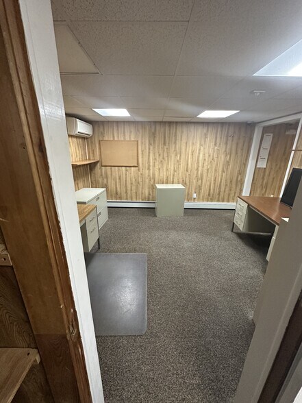More Photos Of 879 W Jericho Tpke, Smithtown Land For Lease