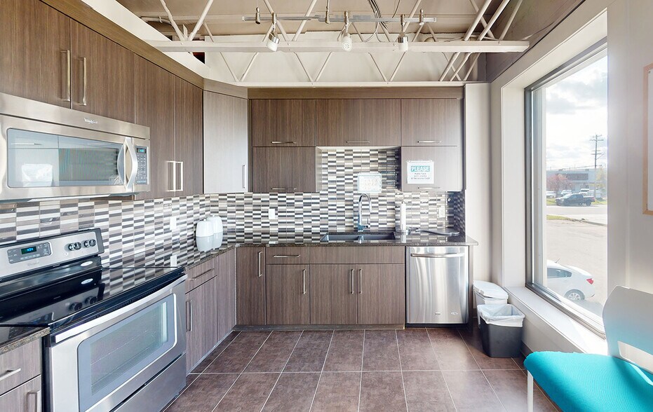 More Photos Of 5414 97 St NW, Edmonton Office Residential For Sale