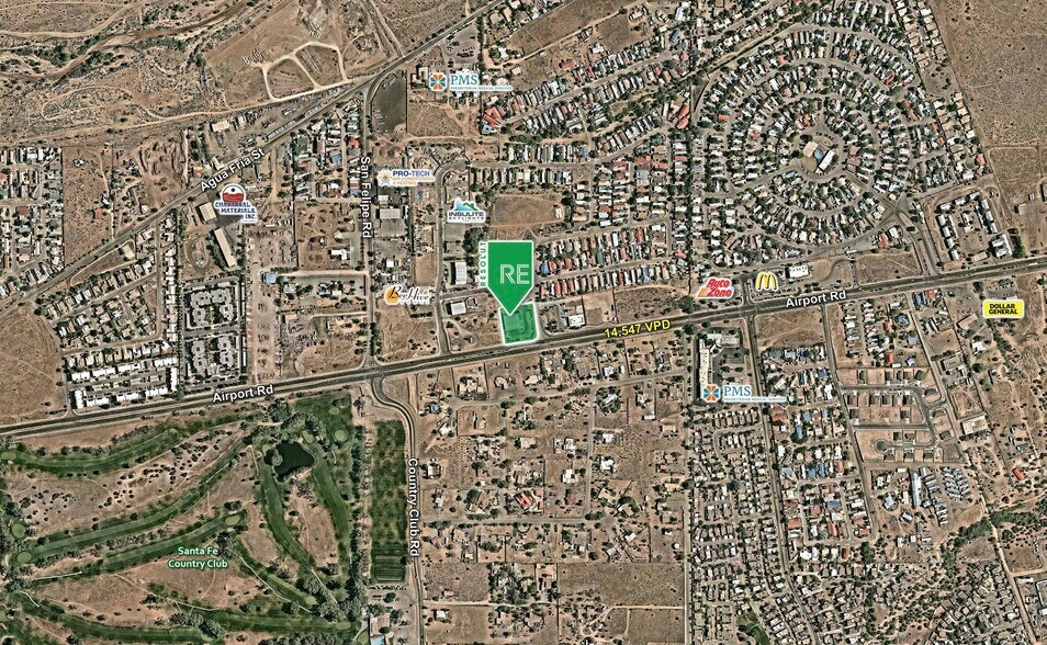 More Photos Of 6629 Airport Rd, Santa Fe Freestanding For Sale