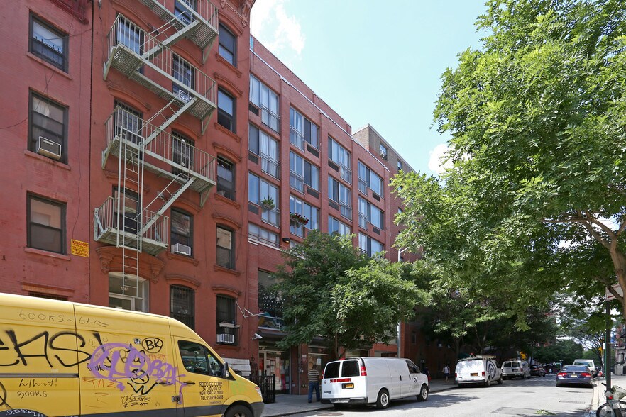 Primary Photo Of 165-167 Eldridge St, New York Apartments For Lease