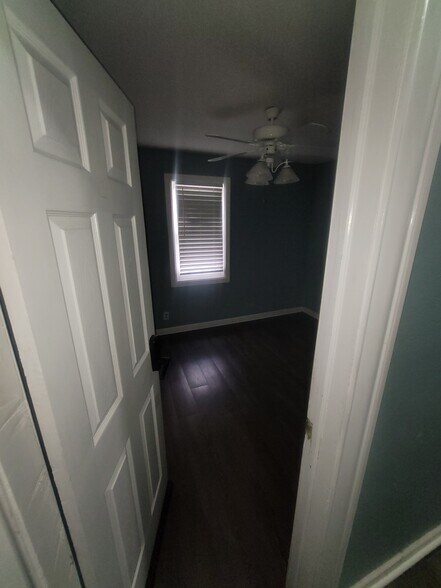 More Photos Of 2536 Indianapolis Ave, Indianapolis Apartments For Sale