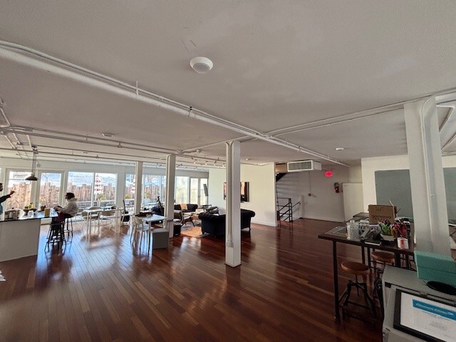 Primary Photo Of 455-457 Broadway, New York Loft Creative Space For Lease