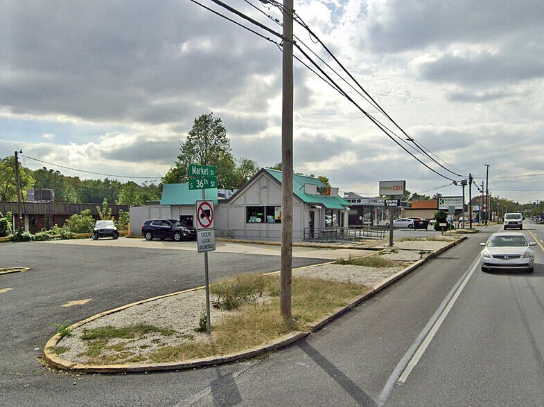 More Photos Of 3601 Market St, Camp Hill Restaurant For Sale