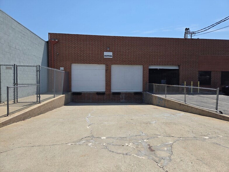More Photos Of 9600 Lurline Ave, Chatsworth Warehouse For Sale