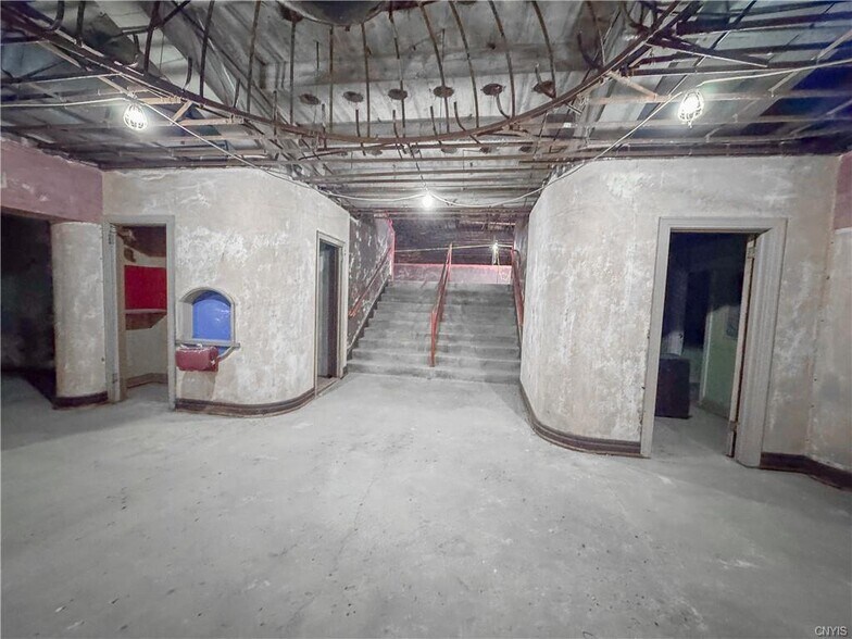 More Photos Of 16 South St, Auburn Theater Concert Hall For Sale