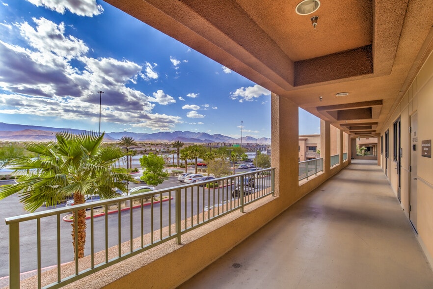More Photos Of 6180 Brent Thurman Way, Las Vegas Office For Sale