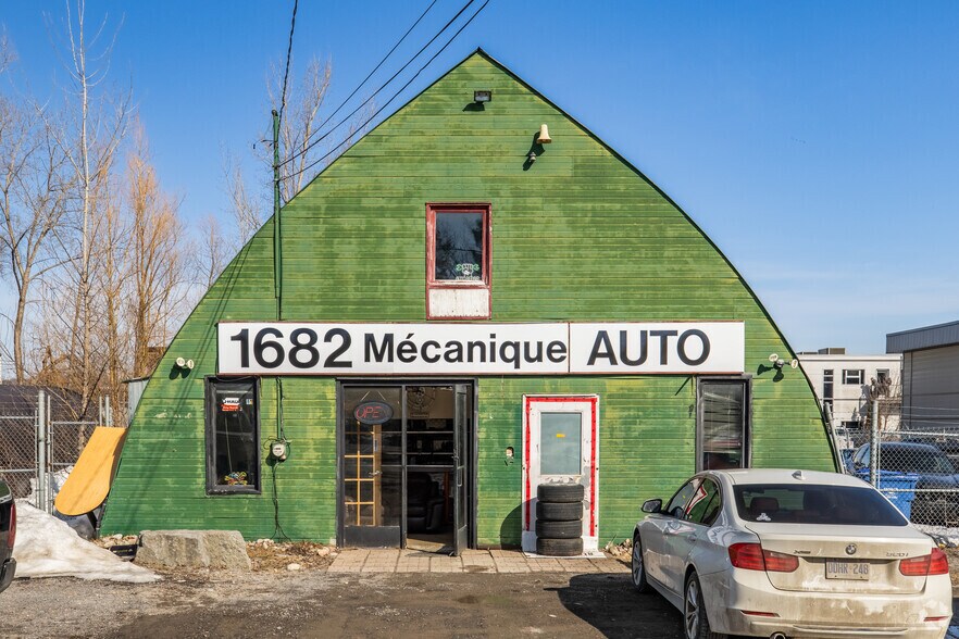 More Photos Of 1682 Ch Pink, Gatineau Auto Repair For Sale