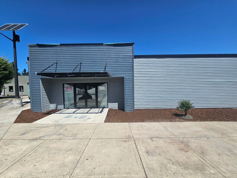 More Photos Of 206 & 210 Tumwater Blvd SW, Tumwater Unknown For Lease