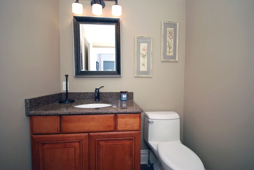 More Photos Of 21 W High St, Somerville Office For Lease