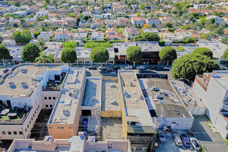 More Photos Of 852 S Robertson Blvd, Los Angeles Medical For Lease