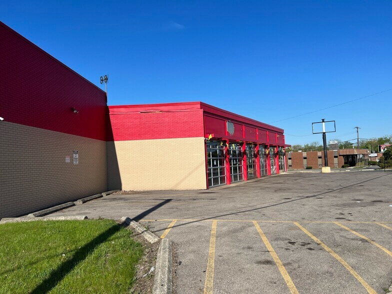 4498 Salem Ave, Dayton, OH 45416 Auto Repair For Sale