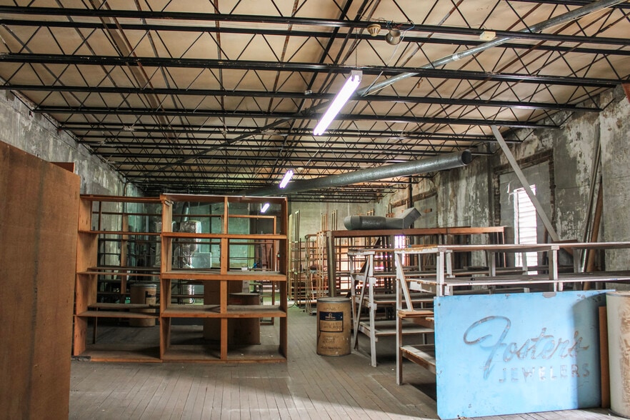 More Photos Of 283 E Clayton St, Athens Storefront Retail Residential For Sale