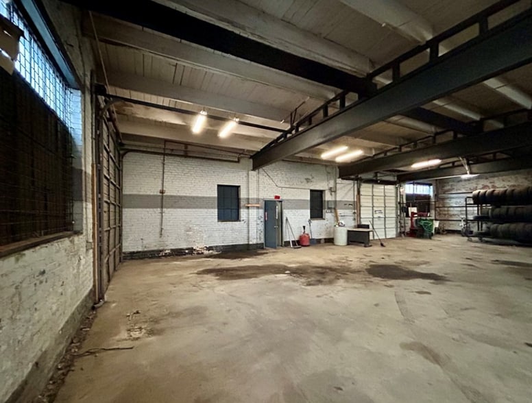 More Photos Of 1201 N 25th St, Richmond Freestanding For Sale