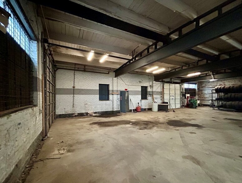 More Photos Of 1201 N 25th St, Richmond Freestanding For Sale