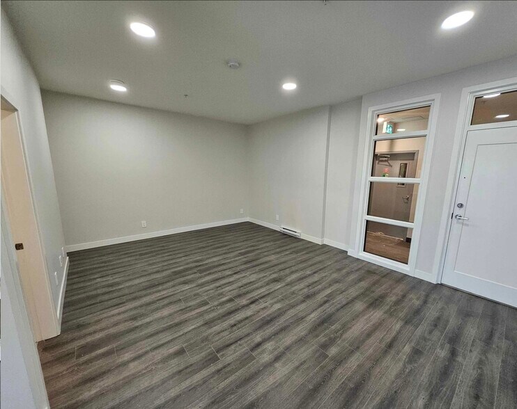 More Photos Of 5535 Hastings St, Burnaby Apartments For Lease