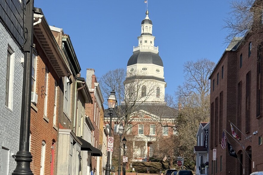 More Photos Of 162 Main St, Annapolis Storefront Retail Office For Sale