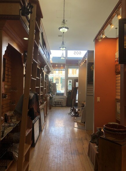 More Photos Of 605 Main St, Rapid City General Retail For Lease