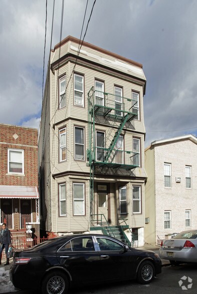 Primary Photo Of 198 GRIFFITH St, Jersey City Apartments For Sale