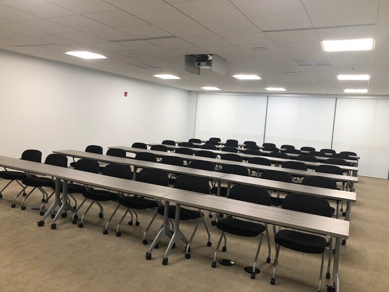 More Photos Of 1000 Technology Dr, Fairmont Office For Lease