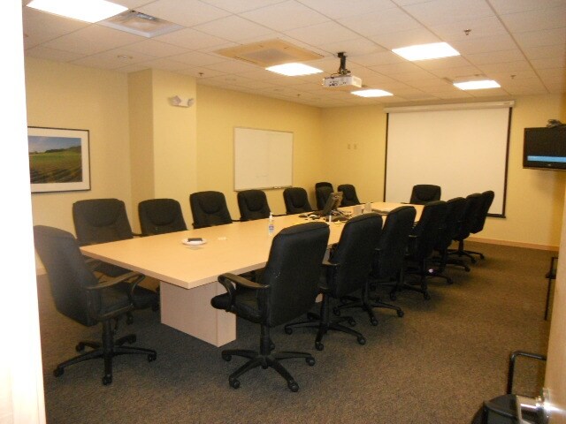 More Photos Of 7734-7780 Elmwood Ave, Middleton Medical For Lease