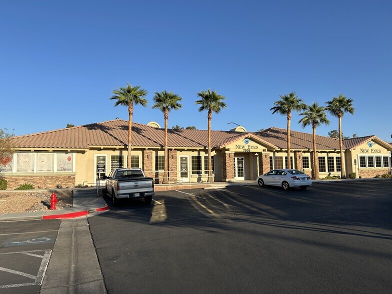 More Photos Of 7305 S Pecos Rd, Las Vegas Medical For Lease