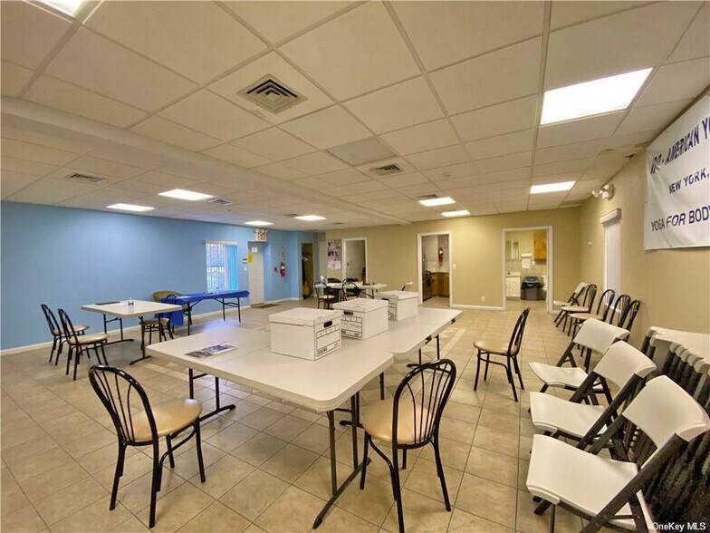 More Photos Of 54 Yonkers Ave, Yonkers Office For Lease