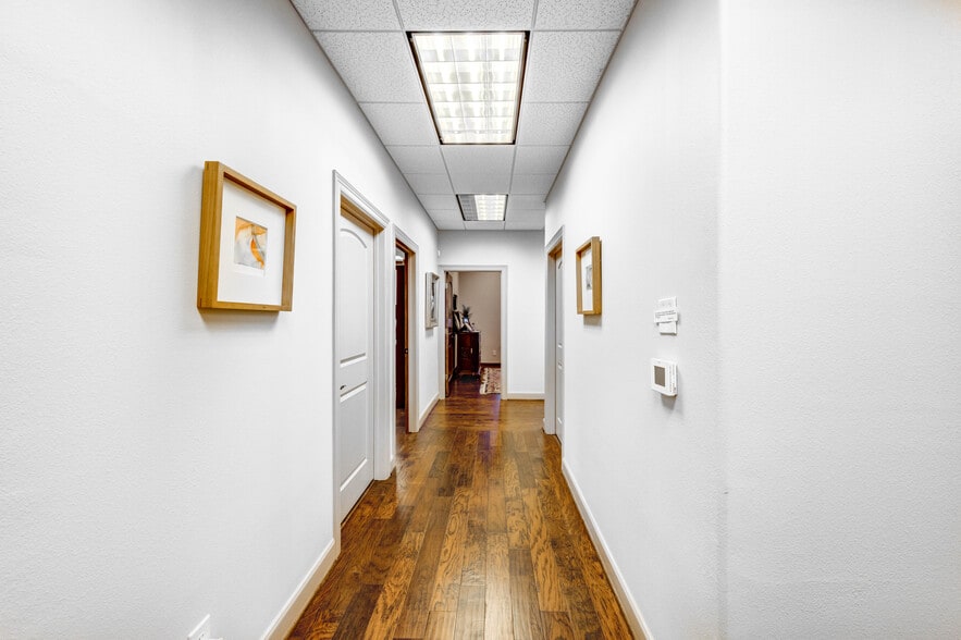 More Photos Of 21815 Oak Park Trails Dr, Katy Medical For Sale