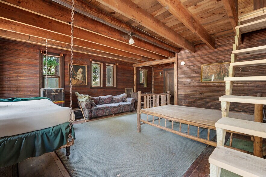 More Photos Of 1098 340th Ave, Frederic Specialty For Sale