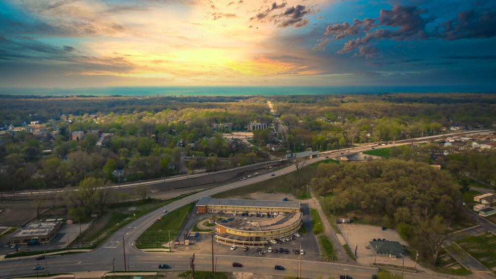 More Photos Of 6200 Melton Rd, Gary Hotel For Sale