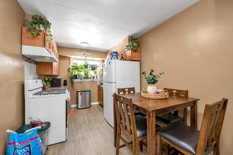 More Photos Of 18705-18721 Baisley Blvd, Jamaica Apartments For Sale