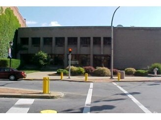 More Photos Of 56 Main St E, Amsterdam Office For Lease