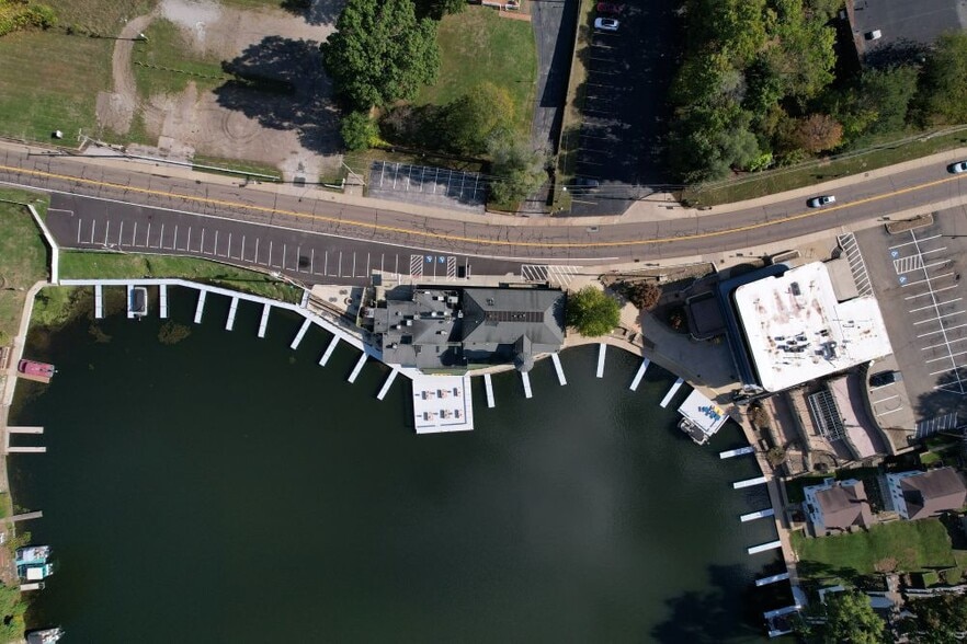 More Photos Of , Akron General Retail For Sale