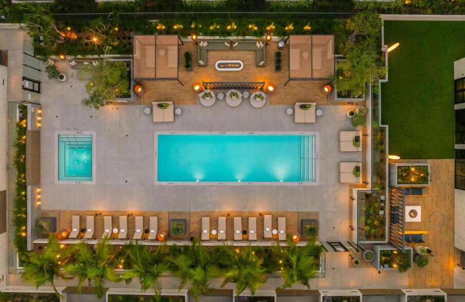 More Photos Of 2455 Overland Ave, Los Angeles Apartments For Lease