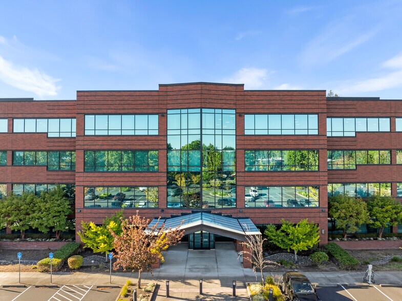 More Photos Of 12205 SW Tualatin Rd, Tualatin Office For Lease