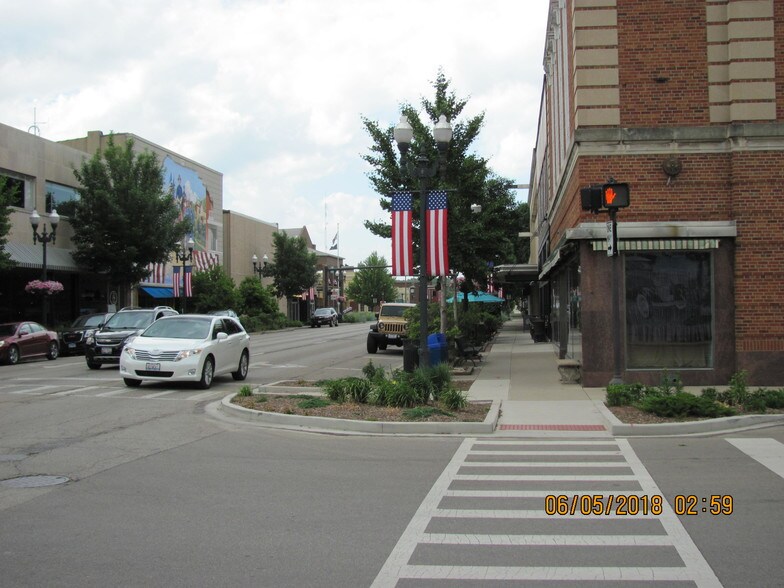 More Photos Of 800 La Salle St, Ottawa Office For Lease