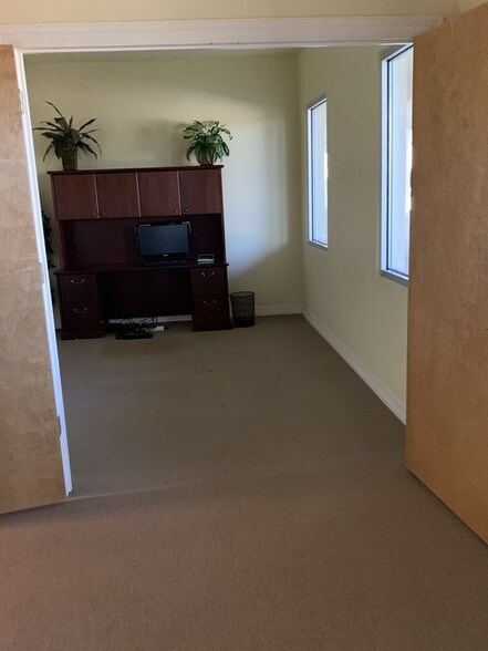 More Photos Of 1001 Long Prairie Rd, Flower Mound Medical For Sale