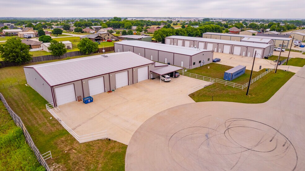 More Photos Of 113 METROTEX, Haslet Unknown For Lease