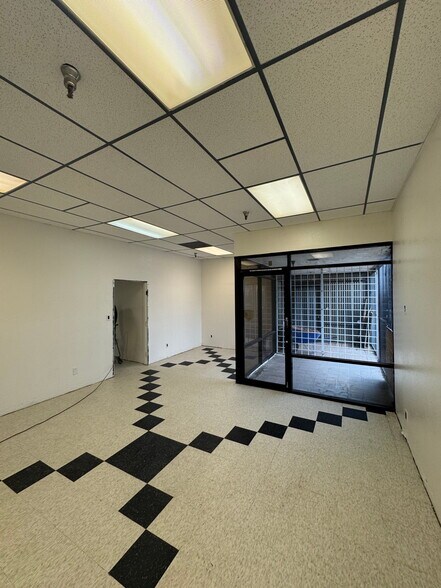 More Photos Of 10660 Silicon Ave, Montclair Manufacturing For Lease
