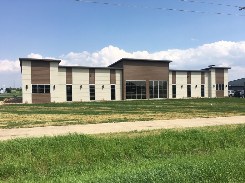 3425 Hwy 71  