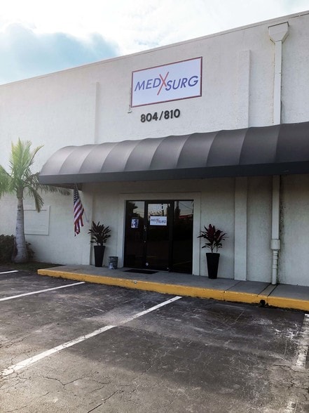 More Photos Of 800-840 Mercy Dr, Orlando Medical For Lease