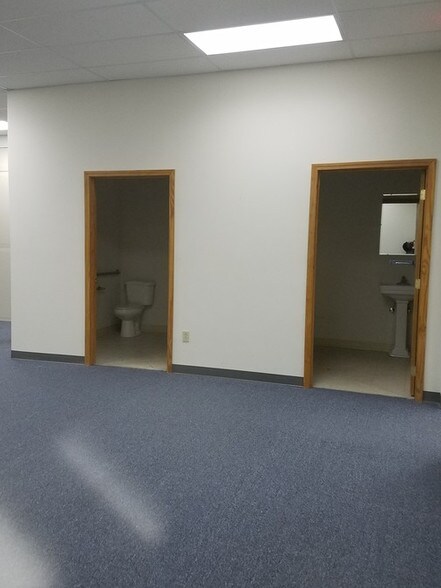 More Photos Of 935 Wilcox Ct, Kingsport Unknown For Lease