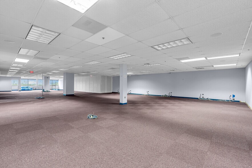 More Photos Of 1433 Hooper Ave, Toms River Office For Lease