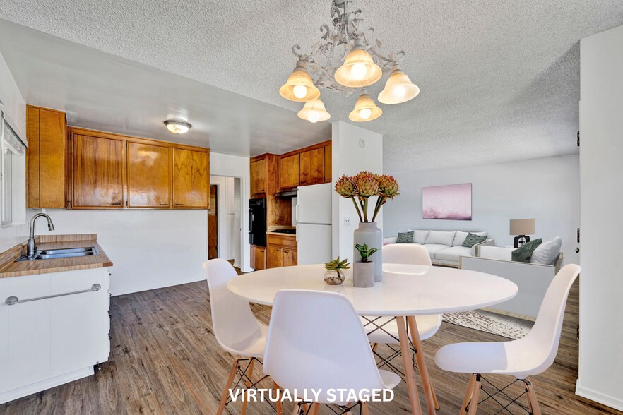 More Photos Of 330 9th St, Del Mar Apartments For Sale