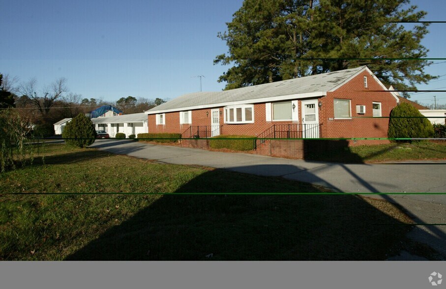 More Photos Of 11069 Warwick Blvd, Newport News Land For Sale