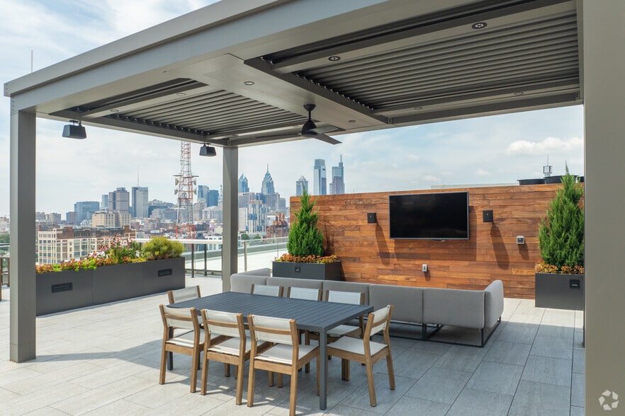 More Photos Of 570 N 5th St, Philadelphia Apartments For Lease